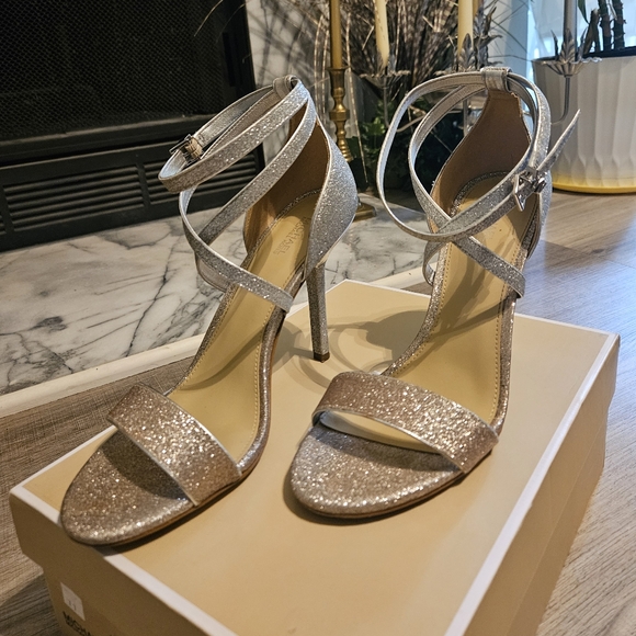 LNWB Michael Kors Strappy Heels✨️ - Picture 4 of 6